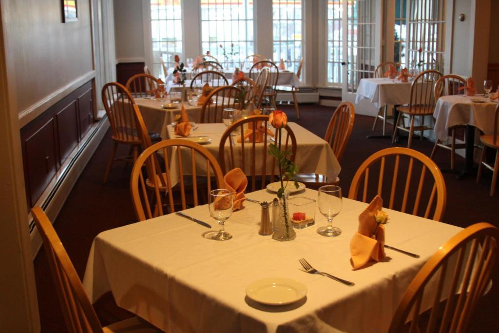 The Tilton Inn Exterior foto